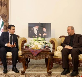 الأعرجي يزور السفارة الإيرانية في بغداد ويقدم واجب العزاء برحيل الرئيس الإيراني ووزير خارجيته ومرافقيه