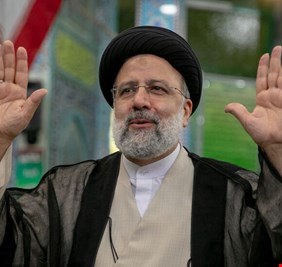 رئيس البرلمان الأرمني: كنا نجري تحضيرات لاستقبال رئيسي قبل وفاته