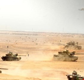 الجيش المصري يتدرب على اقتحام دفاعات العدو ووزير الدفاع يوجه رسالة حول فلسطين