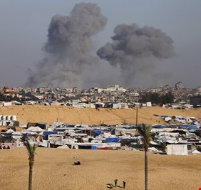 العفو الدولية تطالب بالتحقيق في 3 غارات إسرائيلية على قطاع غزة