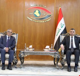 رئيس هيئة النزاهة والسفير الجزائري يؤكدان أهمية توحيد المواقف في طرح المشاريع المُشتركة