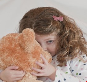 متى يشير الخجل إلى مشكلات نفسية؟