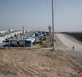 اربيل تحذر بغداد من خطورة إغلاق مخيمات النازحين