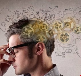 عادات تكشف تراجع مستوى الذكاء.. ما هي؟