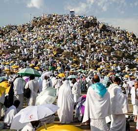 القنصلية العراقية في جدة تعلق بشأن جثامين الحجاج المتوفين