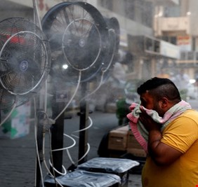 محافظة عراقية تعلن تعطيل الدوام الرسمي غداً بسبب الحرارة العالية