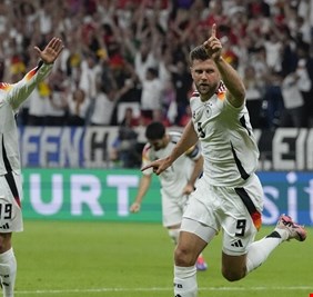 فولكروغ ينقذ ألمانيا من الهزيمة بهدف قاتل في 