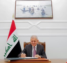 رئيس الجمهورية يصادق على قوانين جديدة