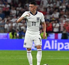 منتخب إنجلترا يكشف سبب مغادرة فودين لمعسكره في ألمانيا