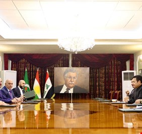 مكتب طالباني يكشف تفاصيل لقائه مع الاعرجي