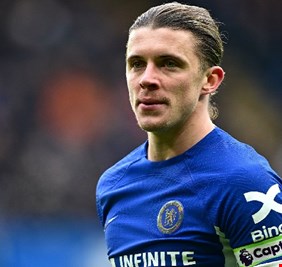 جالاجير يحط الرحال في مدريد
