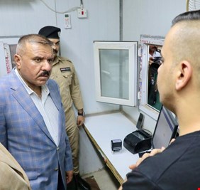 وزير الداخلية يتابع إجراءات دخول الزائرين من منفذ الشلامجة الحدودي
