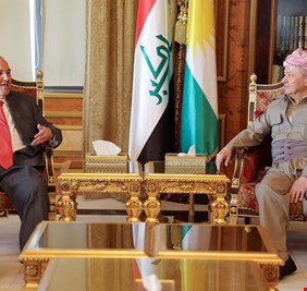 علاوي و البارزاني يبحثان التطورات السياسية في العراق