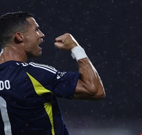 رونالدو يتعرض للسخرية بسبب هذا التصرف