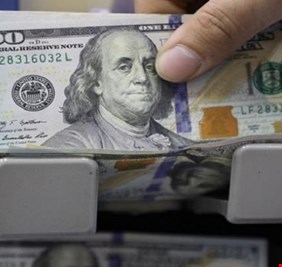 الدولار يسجل ارتفاعاً ملحوظاً في الأسواق العراقية