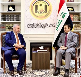 الأعرجي يستقبل سفير الاتحاد الأوروبي المقيم لدى العراق