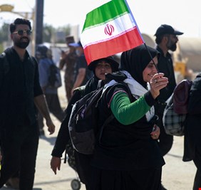 ايران تعلن عودة جميع مواطنيها المشاركين في زيارة الأربعين