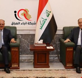 المالكي يؤكد دعمه للصحفيين العراقيين