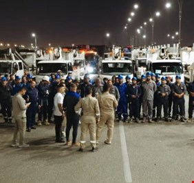 موظفو وعمال الكهرباء يضربون عن العمل بسبب تأخر رواتبهم