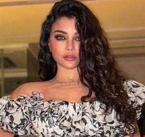 هيفاء وهبي تردّ على حذف روتانا أغانيها