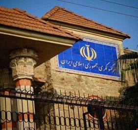 القنصلية الإيرانية في البصرة تنفي مصادرة معدات الصحفيين عشية زيارة الرئيس بزشكيان