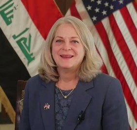 السفيرة الأمريكية في العراق تؤكد قدرة البلاد على التحول لنموذج اقتصادي يحتذى به