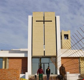 إنجاز اول كنيسة في ذي قار