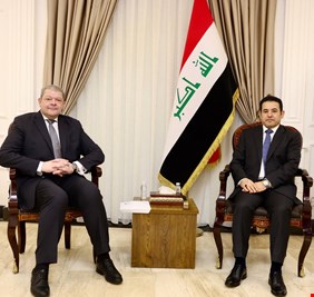 الأعرجي يستقبل السفير المصري في بغداد