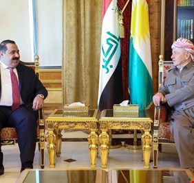 مباحثات بين البارزاني و مثنى السامرائي على رأسها ملف البرلمان