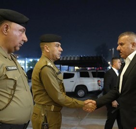وزير الداخلية يزور قيادة شرطة محافظة بغداد الكرخ