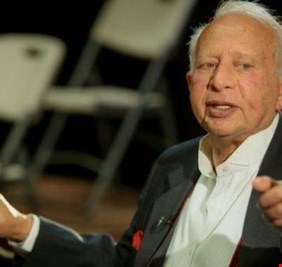 هاني شنودة: «لا أنتظر رد المعروف من عمرو دياب ومحمد منير»