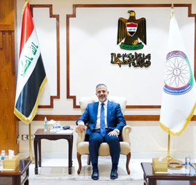 نائب رئيس الوزراء يستقبل نقيب الصحفيين العراقيين، ويبحث معه دور الصحافة في انجاح التعداد السكاني، واليات دعم الصحف في العراق