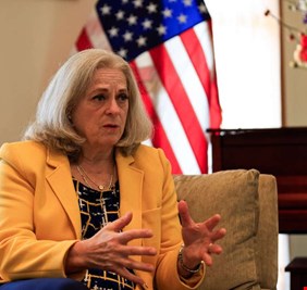 الولايات المتحدة الأمريكية ترفض المساس بالمرجعية الدينية في العراق