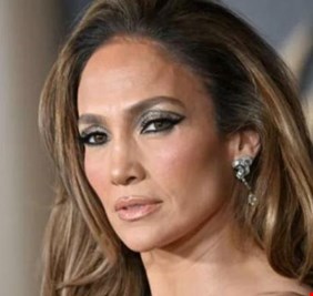 جينيفر لوبيز «تعيش أصعب أيام حياتها» بعد انفصالها عن بن أفليك