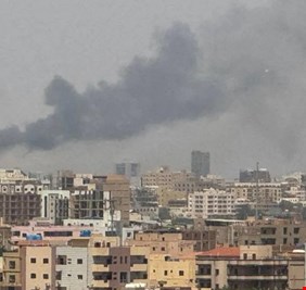 قصف جوي ومعارك عنيفة وسط الخرطوم