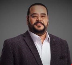 محمد ممدوح «نادم» على تصريحاته عن أم كلثوم