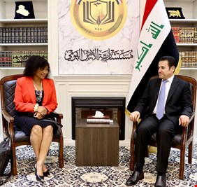 الأعرجي يستقبل سفيرة جنوب إفريقيا المعتمدة لدى العراق