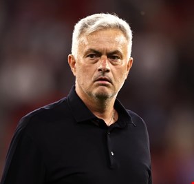 مورينيو: جاهز لتدريب أي ناد في قاع البريميرليج