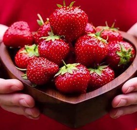 دراسة جديدة: الفراولة فاكهة 