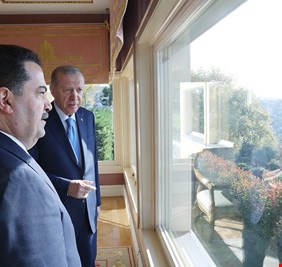 تفاصيل اجتماع الساعتين بين السوداني و الرئيس التركي اوردغان