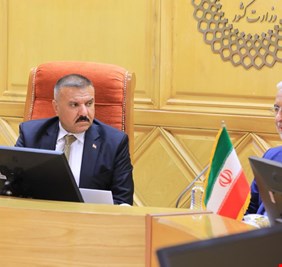 وزير الداخلية يصل طهران و يناقش عدداً من الملفات الأمنية