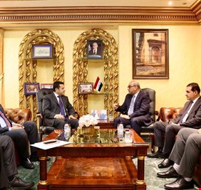 الأعرجي يزور السفارة العراقية في دولة الكويت