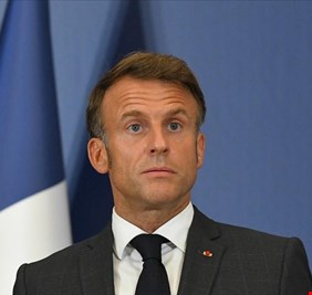الرئيس الفرنسي يدعو لانعقاد مؤتمر بغداد الثالث