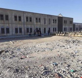 نائب يؤكد عجز وزارة التربية عن حل مشكلة الأبنية المدرسية