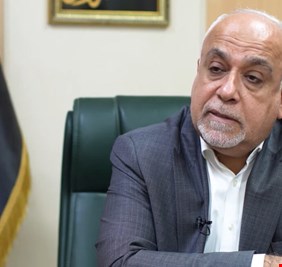 رئيس مستشاري السوداني ينفي سحب يده من المنصب، ويدعي براءته من الاتصال المسرٌب