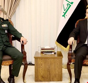 الأعرجي يستقبل الملحق العسكري الإيراني في بغداد