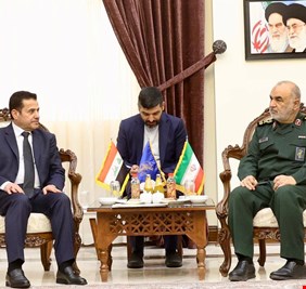 الأعرجي يلتقي في طهران قائد الحرس الثوري الإيراني اللواءحسين سلامي