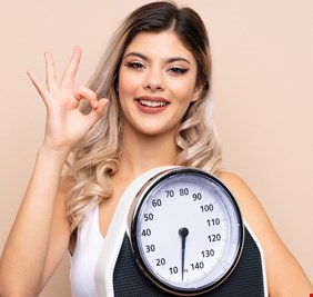 أي نظام غذائي يساعد على التخلص من الوزن الزائد؟ .. دراسة حديثة تجيب