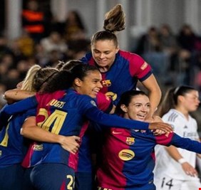 رباعية جديدة تحكم قبضة سيدات برشلونة على كلاسيكو ريال مدريد