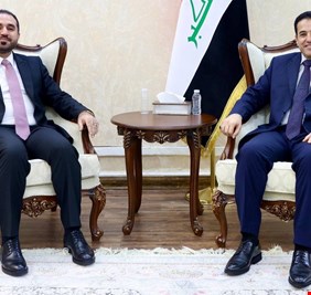 الأعرجي يستقبل رئيس الوقف المسيحي والأيزيدي والصابئي